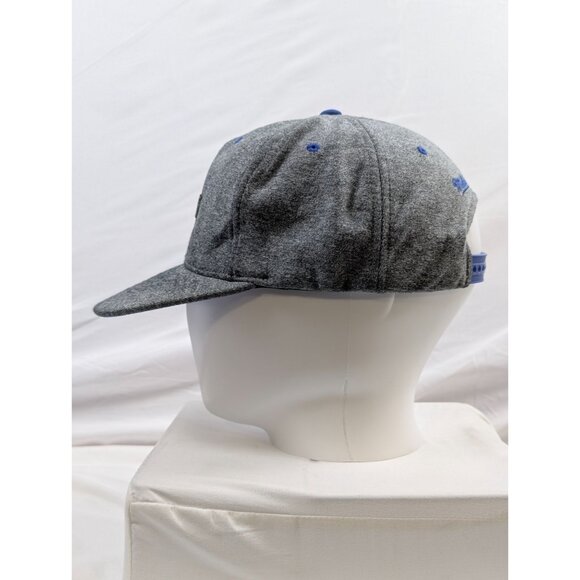 Mitchell & Ness Detroit Pistons NBA Heathered Gray Snapback Cap Adjustable - Picture 5 of 13